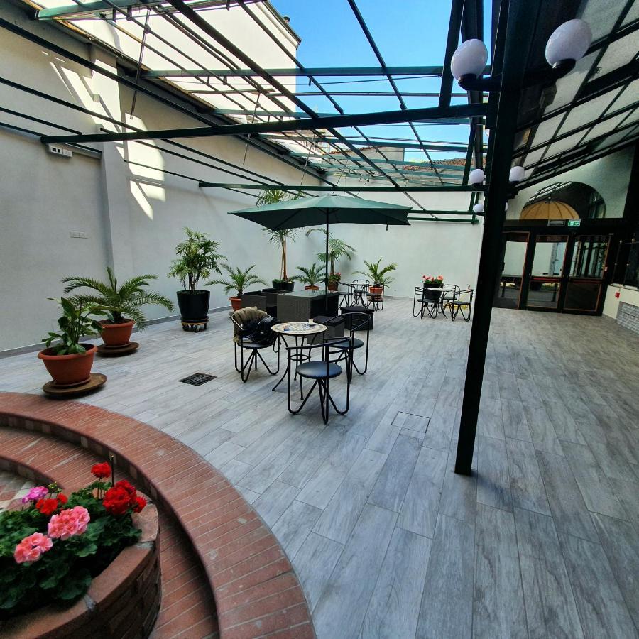 Massa Lombarda Hotel Perla מראה חיצוני תמונה