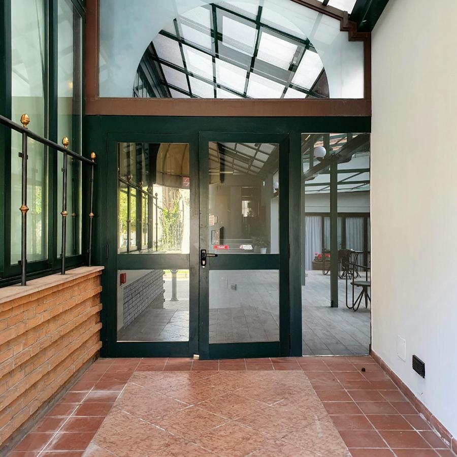 Massa Lombarda Hotel Perla מראה חיצוני תמונה