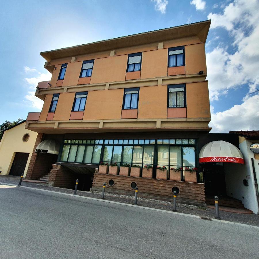 Massa Lombarda Hotel Perla מראה חיצוני תמונה